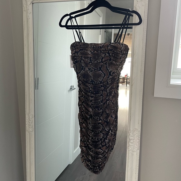 Brand New!! Aritzia- Luxor Mini Dress -Snake print - Picture 3 of 4